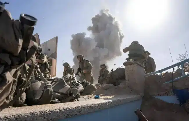 Gunpowder Spread Across Eurasia and Africa - China Xian Tour: Private & Tailor-Made China Tours Gunpowder Spread Across Eurasia and Africa