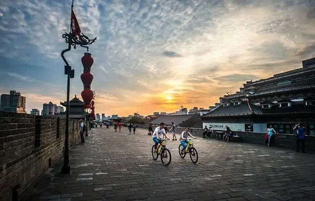 Cycle-on-Xian-City-Wall - China Xian Tour: Private & Tailor-Made China Tours Cycle on Xian City Wall
