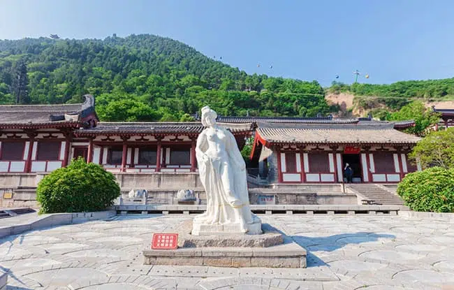 Huaqing-Hot-Sping-650-8 - China Xian Tour: Private & Tailor-Made China Tours Huaqing Hot Spring