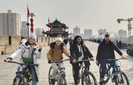 Xian Highlight Day Tour: Terracotta Army, City Wall, Muslim Quarter