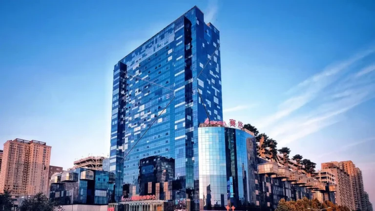 Xian-Saga-Shopping-Mall - China Xian Tour: Private & Tailor-Made China Tours Xian Saga Mall