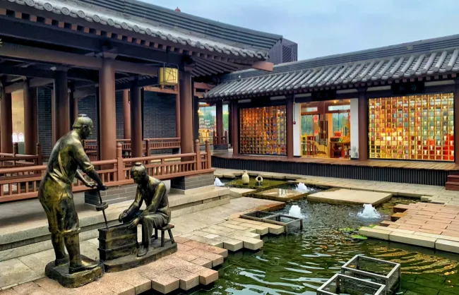 luyu teahouse in tang paradise | China Xian Tour: Private & Tailor-Made China Tours Luyu Teahouse in Tang Paradise in Xian