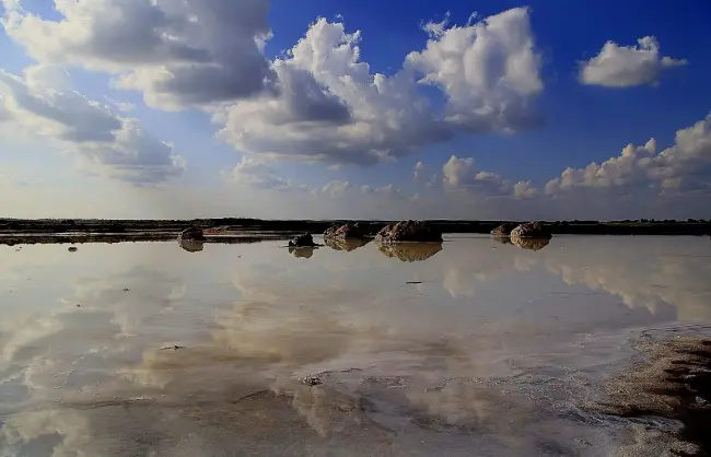 Dingbian Salt Lake - China Xian Tour: Private & Tailor-Made China Tours Dingbian Salt Lake