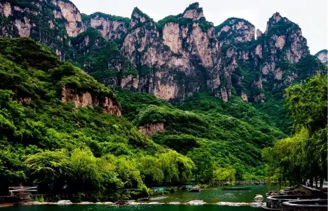 Yuntai Mountain Xiaozhaigou area - China Xian Tour: Private & Tailor-Made China Tours Yuntai Mountain Xiaozhaigou area