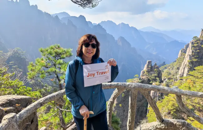 Huangshan Hiking