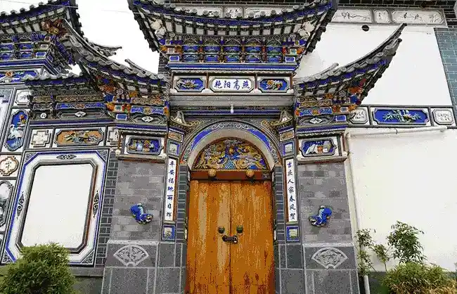 Bai Minority Traditional Houses in Xizhou Ancient Town