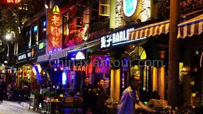 Xian bar street