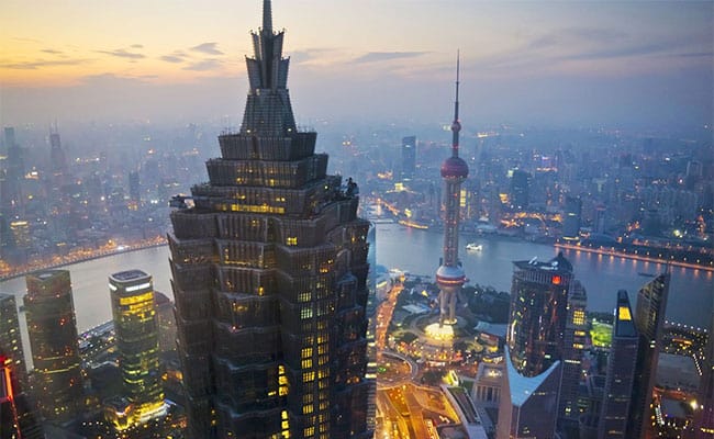 Shanghai Jinmao Tower: Challenge the Tallest Skywalk in the World