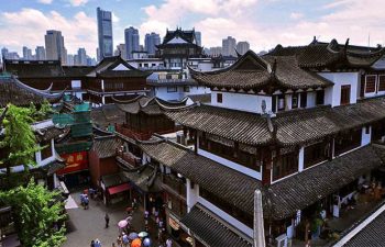 Shanghai-City-God-3 - China Xian Tour: Private & Tailor-Made China Tours Shanghai City God Temple