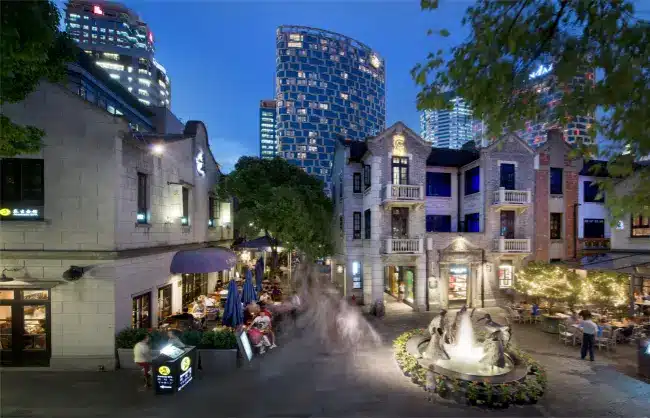 Xintiandi-north-block - China Xian Tour: Private & Tailor-Made China Tours Nightlife at north block of Xintiandi in Shanghai