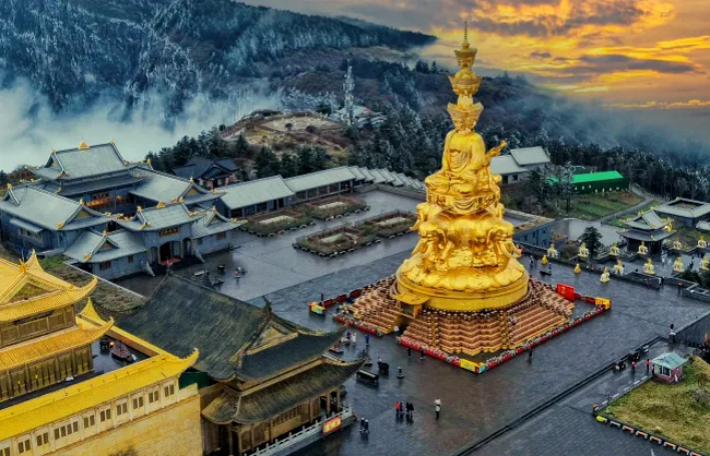 golden-summit-sunrise-after-snow | China Xian Tour: Private & Tailor-Made China Tours golden-summit-sunrise-after-snow