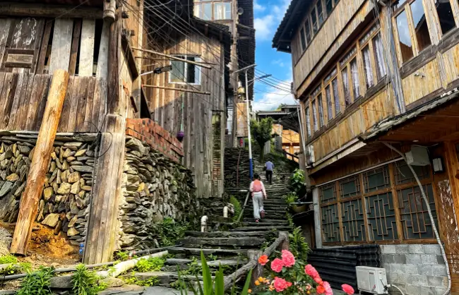 longji-ancient-zhuang-village | China Xian Tour: Private & Tailor-Made China Tours Longji Ancient Zhuang Village