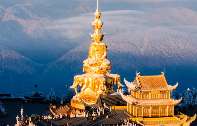 mount-emei-golden-summit | China Xian Tour: Private & Tailor-Made China Tours mount-emei-golden-summit