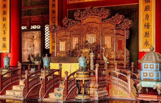 emprors-throne-in-the-hall-of-supreme-harmony | China Xian Tour: Private & Tailor-Made China Tours emprors-throne-in-the-hall-of-supreme-harmony