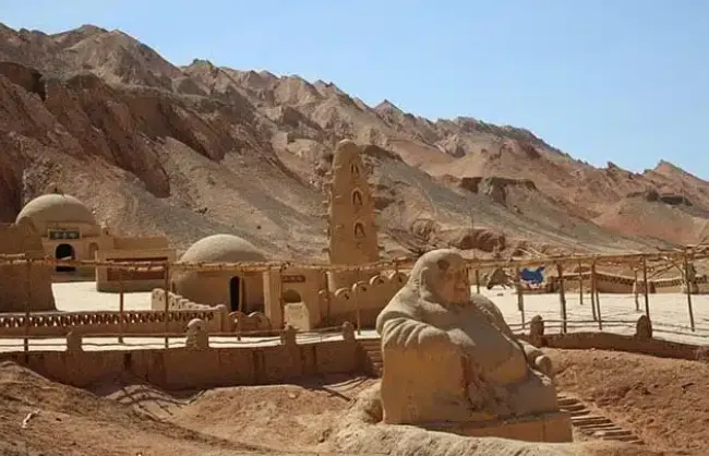 Bizaklik Thousand Buddha Caves