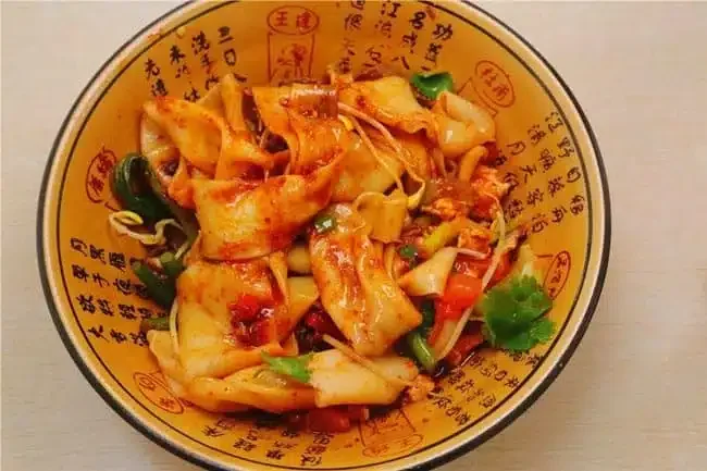 Doing A Silk Road Tour? Check out These Tasty Foods Made of Flour