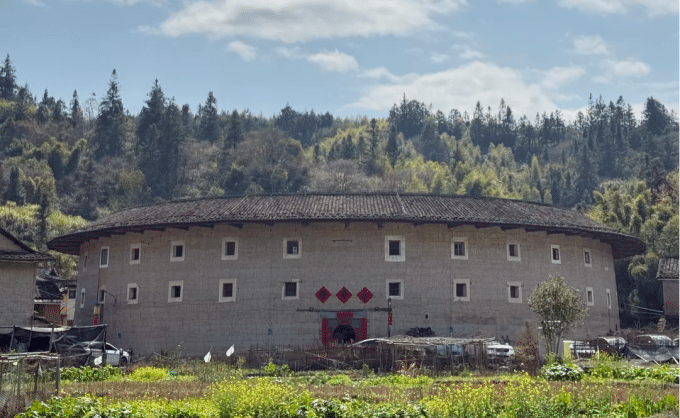 yongqinglou | China Xian Tour: Private & Tailor-Made China Tours Yongqinglou in Xiamen Hekeng Tulou