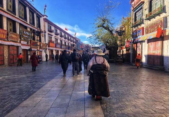 Barkhor Street