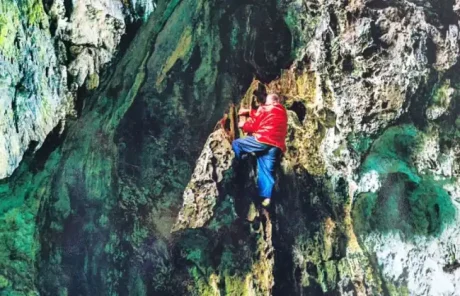 Getu-River-Spiderman - China Xian Tour: Private & Tailor-Made China Tours Getu River Spiderman Cliff Rock Climbing Performance
