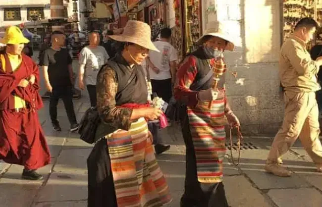 Tibet people