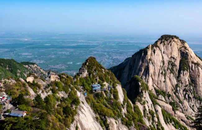 huashan-in-april | China Xian Tour: Private & Tailor-Made China Tours April Huashan Mountain scenery in China