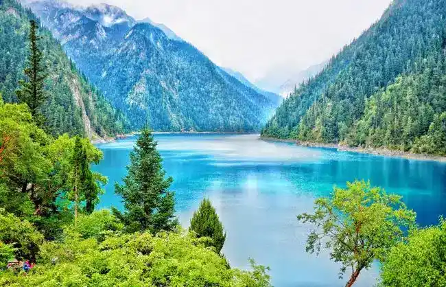 Chengdu Jiuzhaigou