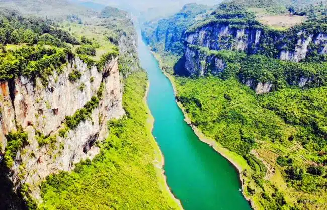 Guizhou Wujiangyuan Baili Gallery