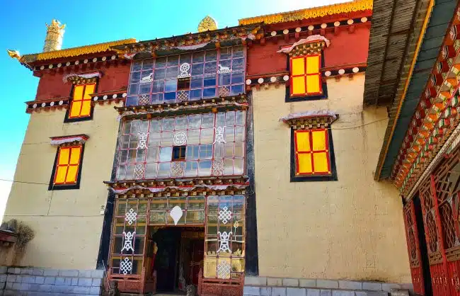 Shangri-la Dejilin Monastery