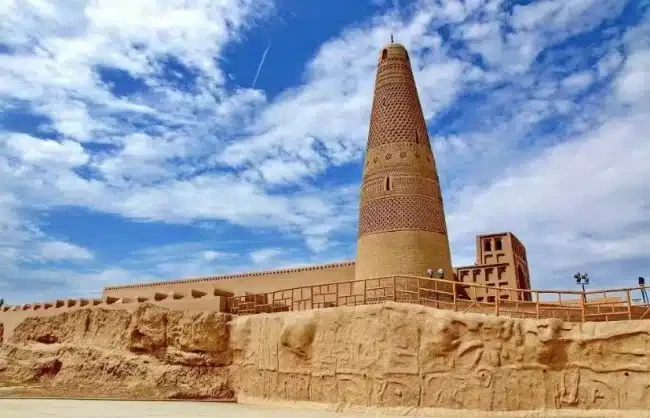 Xinjiang Sugong Pagoda