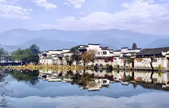 Hongcun-Village-1 - China Xian Tour: Private & Tailor-Made China Tours Hongcun Village
