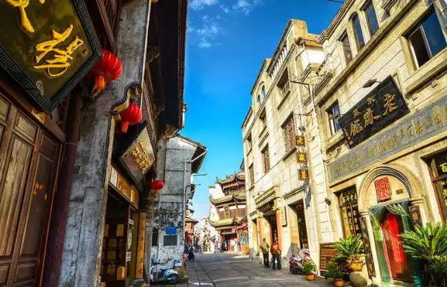 3 Days Huangshan Private Tour with Local Village