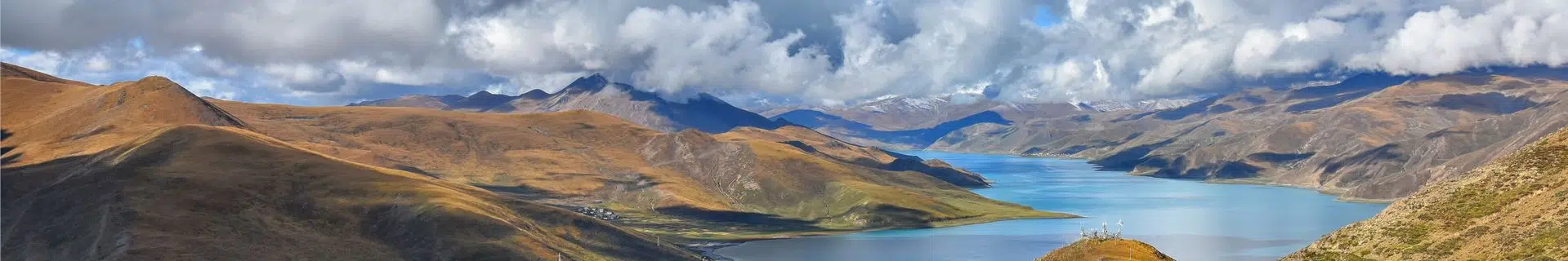 Tibet Yamdrok Yamtso Lake