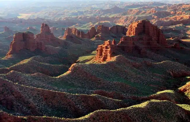 Zhangye Pingshan Lake Grand Canyon
