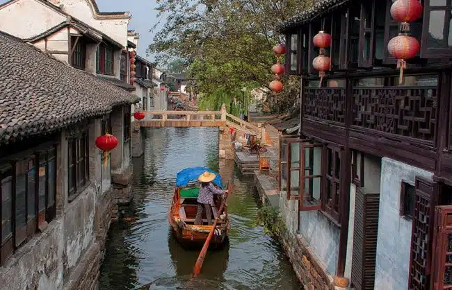 Zhejiang Zhouzhuang Water Town 1 - China Xian Tour: Private & Tailor-Made China Tours Zhejiang Zhouzhuang Water Town