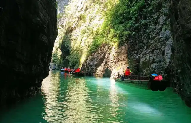 Enshi Pingshan Grand Canyon