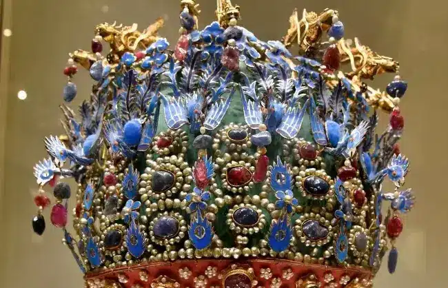 exhibits in The National Museum of China - China Xian Tour: Private & Tailor-Made China Tours Exhibits in The National Museum of China