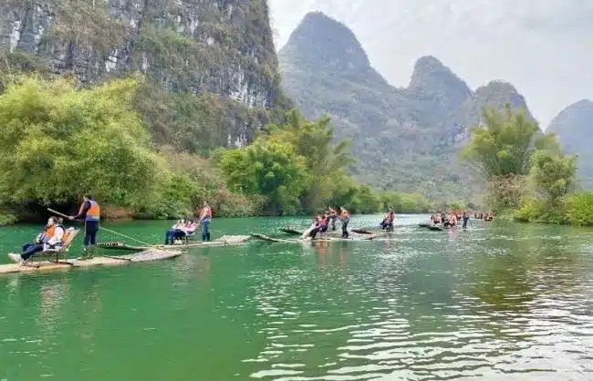 guilin-yangshuo-yulonghe-Yulong-River-bamboo-rafting