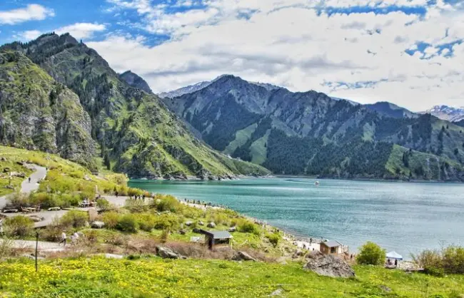 Xinjiang Heavenly Lake