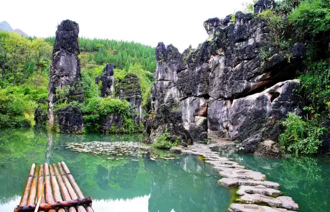 Tianxingqiao - China Xian Tour: Private & Tailor-Made China Tours Tianxingqiao Huangguoshu Waterfall