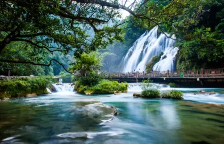 laya waterfall - China Xian Tour: Private & Tailor-Made China Tours Laya Waterfall in Guizhou Libo Xiaoqikong Scenic Area