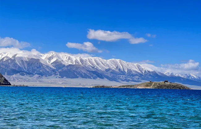 sayram-lake | China Xian Tour: Private & Tailor-Made China Tours Sayram Lake in May Xinjiang