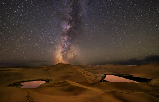 stargazing | China Xian Tour: Private & Tailor-Made China Tours Beautiful starry sky over Badain Jaran Desert