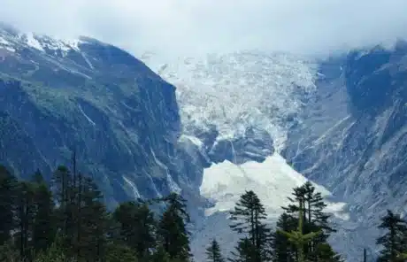 Hailuogou National Forest Park - China Xian Tour: Private & Tailor-Made China Tours Hailuogou National Forest Park