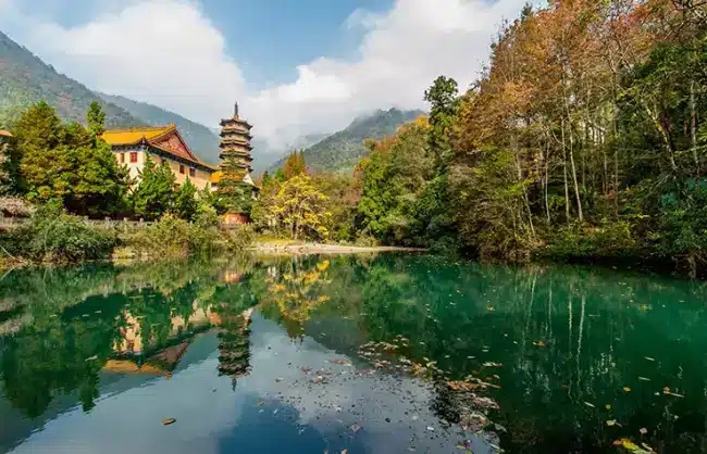 Fujian Taimu Mountain - China Xian Tour: Private & Tailor-Made China Tours Fujian Taimu Mountain