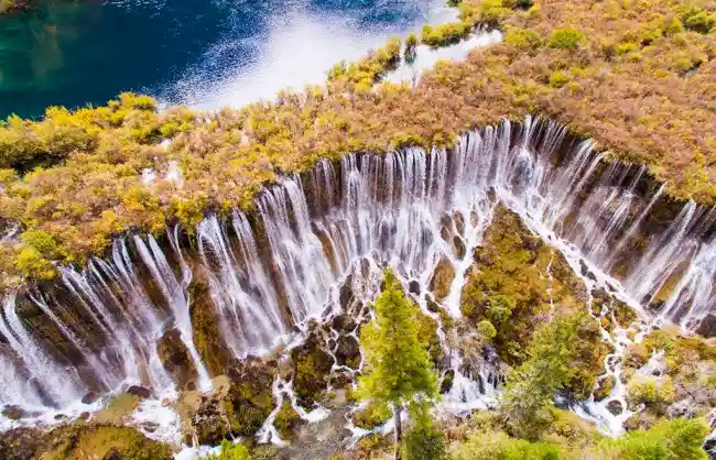 Jiuzhaigou Nuorilang Waterfall