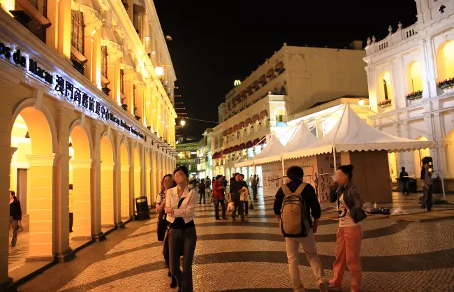 Senado Square in Macau - China Xian Tour: Private & Tailor-Made China Tours Senado Square in Macau