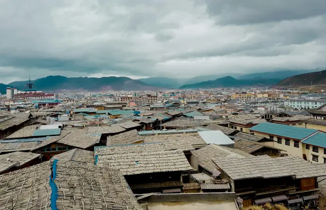 Dukezong Old Town