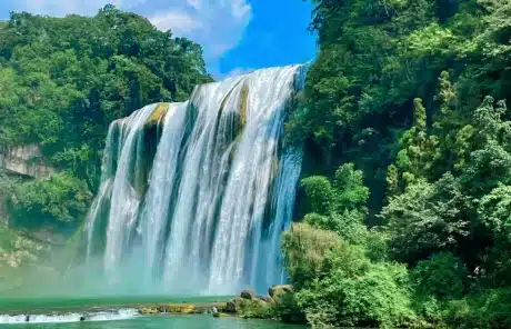 Guiyang City Tour with Huangguoshu Waterfall