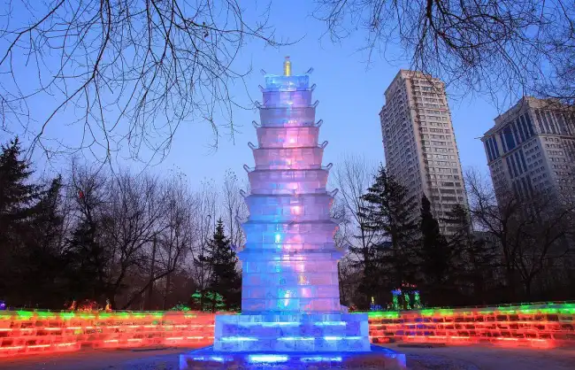 5 Days Classic Harbin to Yabuli and Snow Town Tour from Shanghai