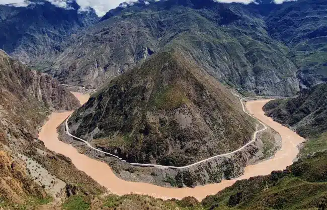 the big bend of the Jinsha River